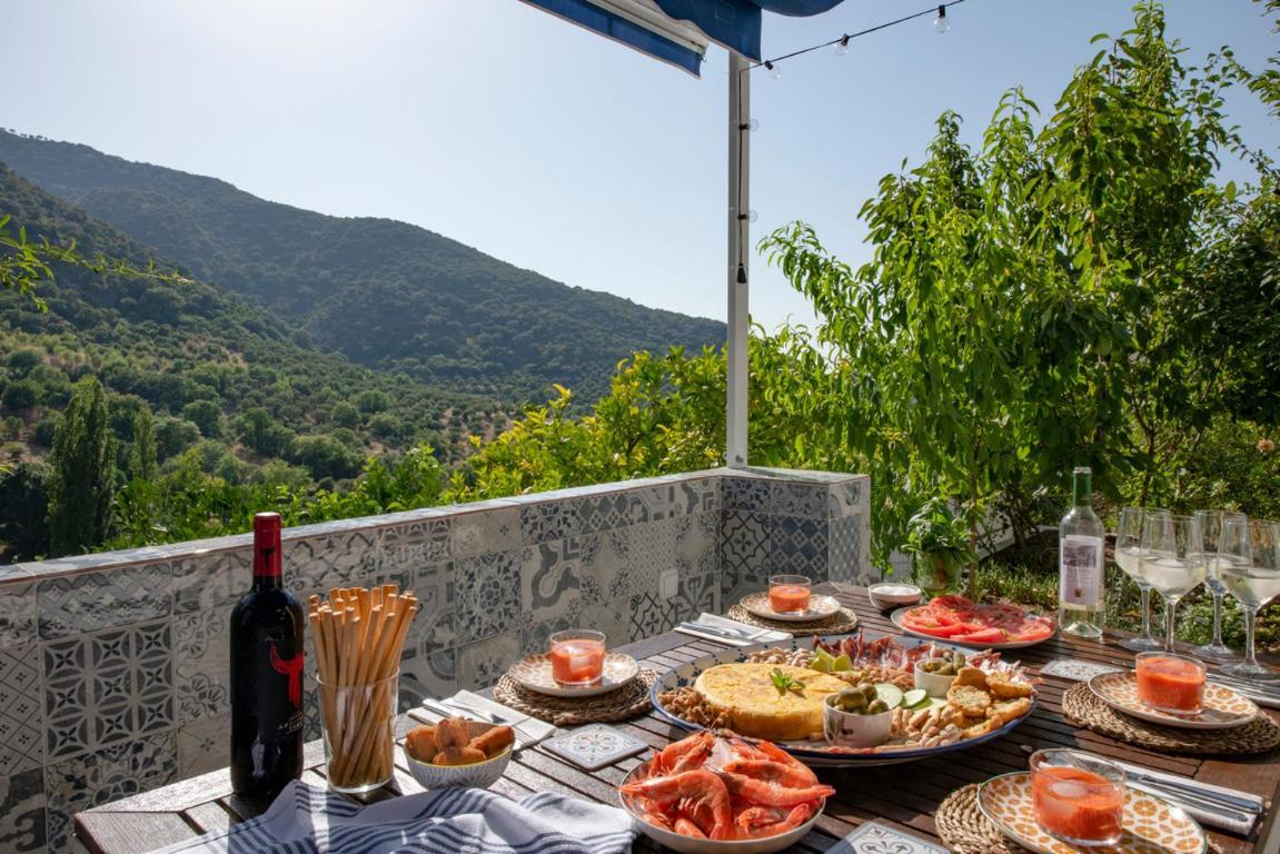 Stunning 4 Bed - Sierra Grazalema Holiday home Benamahoma